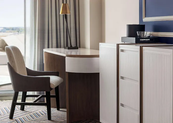 Hilton Bna Nashville Airport Terminal